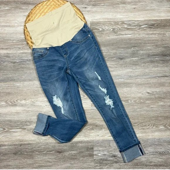 Best in Maternity Wear Posh Party on Poshmark